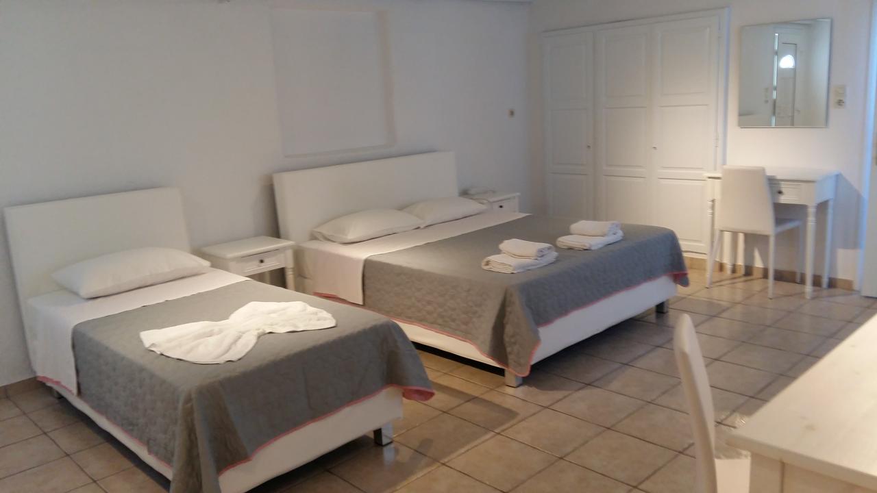 ホテル カヴァキ スタジオズ Mykonos Town エクステリア 写真
