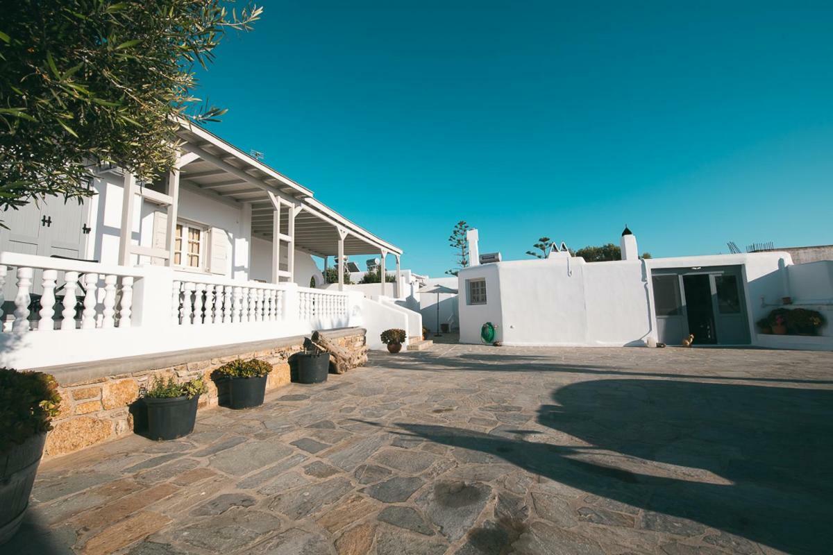 ホテル カヴァキ スタジオズ Mykonos Town エクステリア 写真